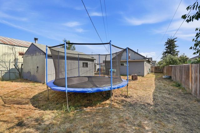 3017 E Rowan Ave, Spokane, WA 99217