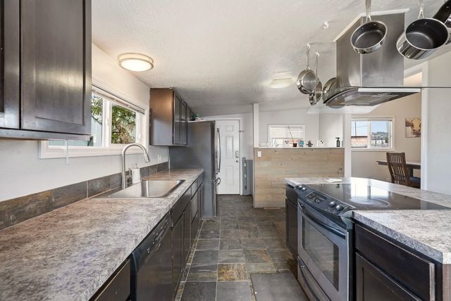 3017 E Rowan Ave, Spokane, WA 99217