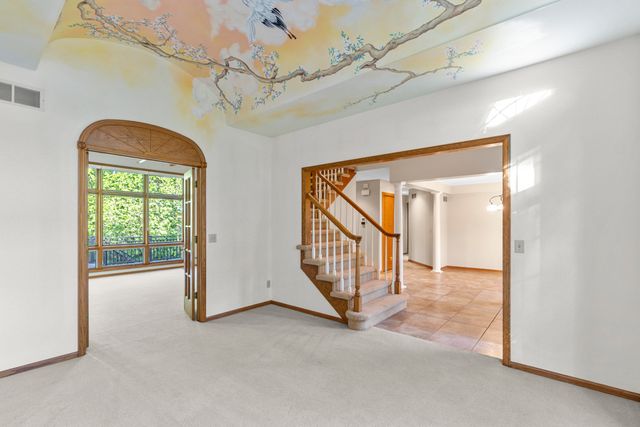 346 GOLDEN OAKS Drive, Council Bluffs, IA 51503