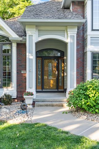 346 GOLDEN OAKS Drive, Council Bluffs, IA 51503