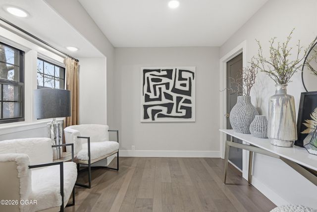 5554 Riverside Drive, Joplin, MO 64804