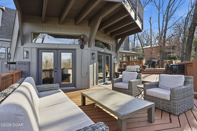 5554 Riverside Drive, Joplin, MO 64804