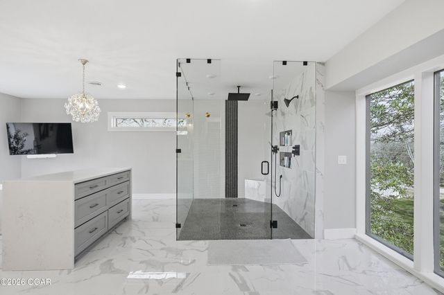 5554 Riverside Drive, Joplin, MO 64804