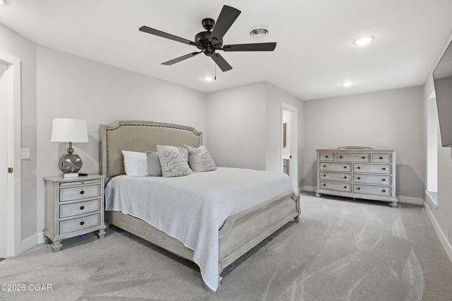 5554 Riverside Drive, Joplin, MO 64804