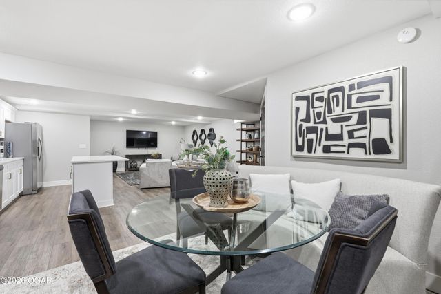 5554 Riverside Drive, Joplin, MO 64804