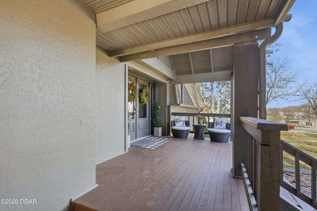 5554 Riverside Drive, Joplin, MO 64804