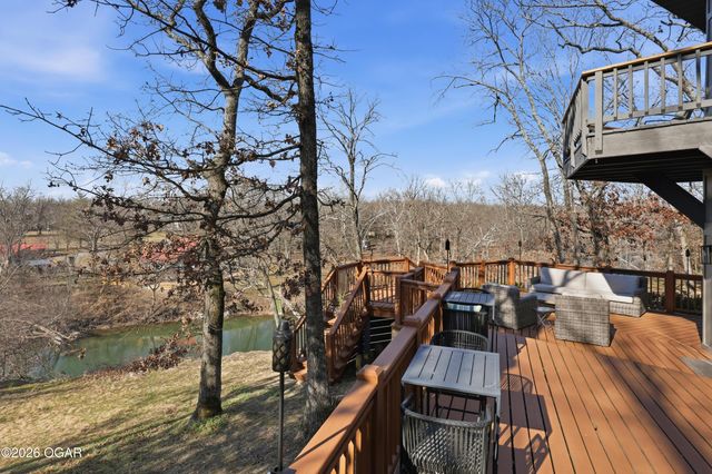 5554 Riverside Drive, Joplin, MO 64804