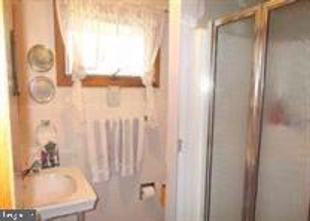 1224 NEW CREEK HWY, Keyser, WV 26726