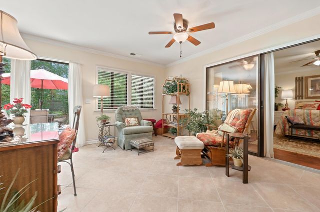 908 Briarwood Dr., Myrtle Beach, SC 29572