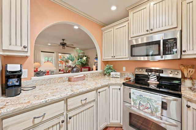 908 Briarwood Dr., Myrtle Beach, SC 29572