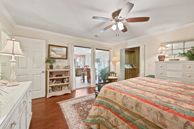 908 Briarwood Dr., Myrtle Beach, SC 29572