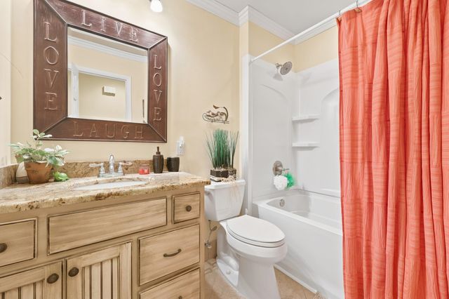 908 Briarwood Dr., Myrtle Beach, SC 29572