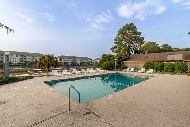 908 Briarwood Dr., Myrtle Beach, SC 29572