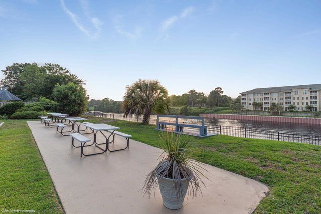 908 Briarwood Dr., Myrtle Beach, SC 29572