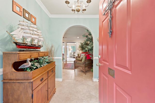 908 Briarwood Dr., Myrtle Beach, SC 29572