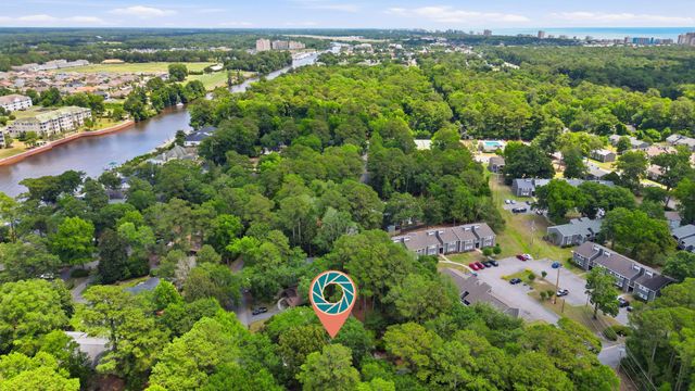 908 Briarwood Dr., Myrtle Beach, SC 29572
