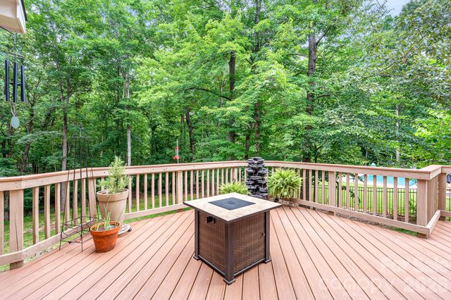 1209 High Brook Drive, Waxhaw, NC 28173