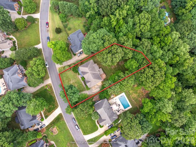 1209 High Brook Drive, Waxhaw, NC 28173