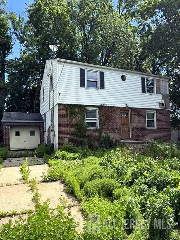 416 alexander Avenue, Linden, NJ 07036
