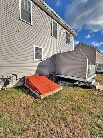 6 Nautical Way 122, Douglas, MA 01516