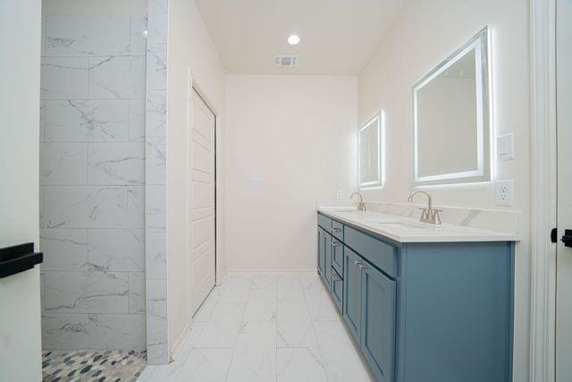 3809 Suren Way, Longview, TX 75605