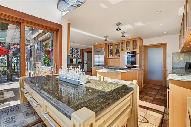 20111 Tanglewood Rd, Grass Valley, CA 95945