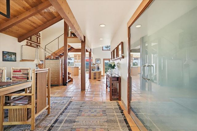 20111 Tanglewood Rd, Grass Valley, CA 95945