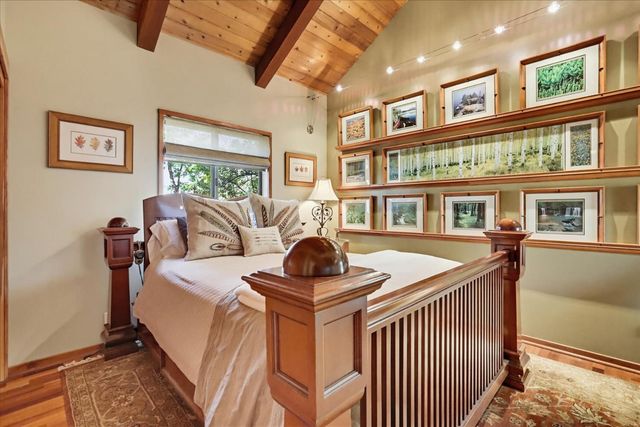 20111 Tanglewood Rd, Grass Valley, CA 95945