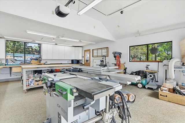20111 Tanglewood Rd, Grass Valley, CA 95945
