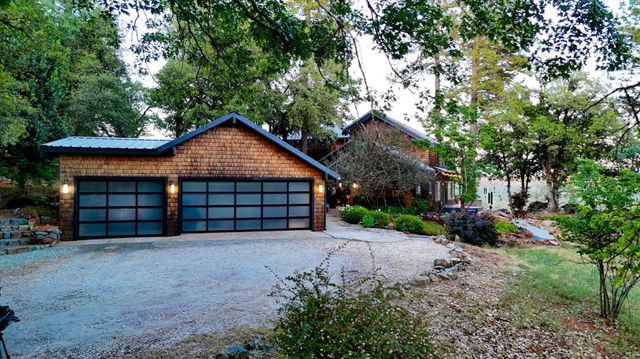 20111 Tanglewood Rd, Grass Valley, CA 95945