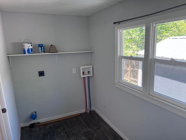 809 S 4TH ST, Moberly, MO 65259