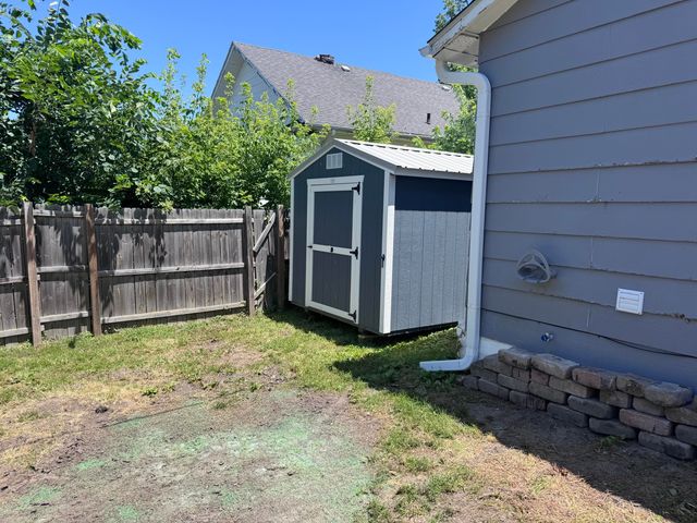 809 S 4TH ST, Moberly, MO 65259