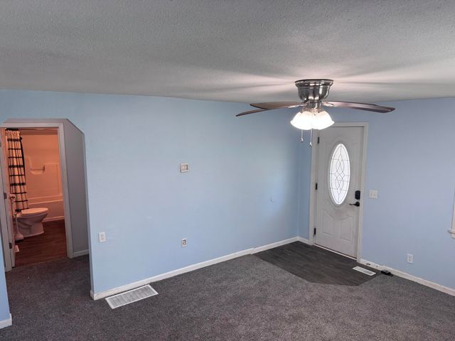 809 S 4TH ST, Moberly, MO 65259