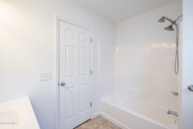 37 Marion Boulevard, Glenville, NY 12302