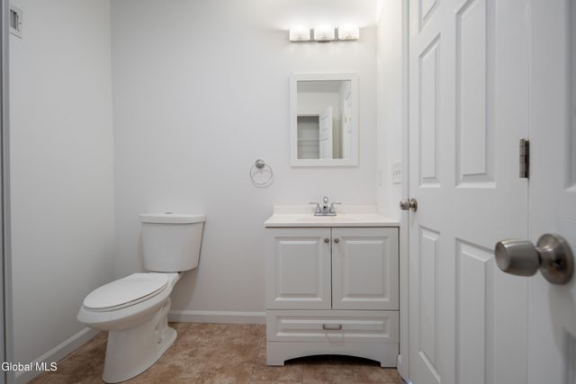 37 Marion Boulevard, Glenville, NY 12302