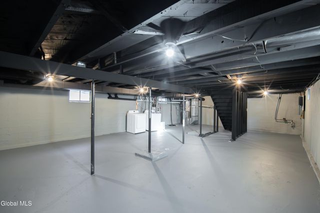 37 Marion Boulevard, Glenville, NY 12302