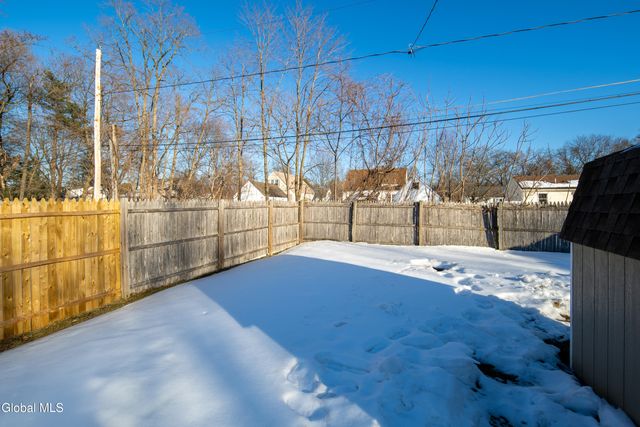 37 Marion Boulevard, Glenville, NY 12302