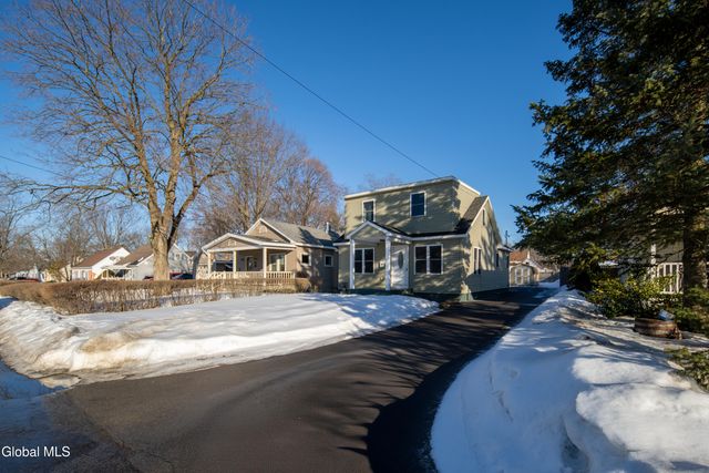 37 Marion Boulevard, Glenville, NY 12302