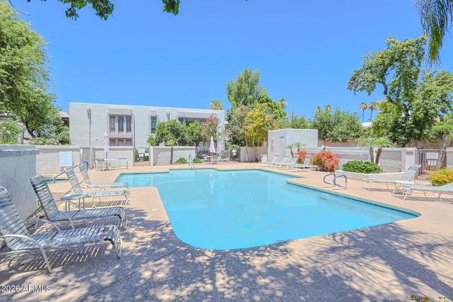 5219 N 24TH Street 104, Phoenix, AZ 85016