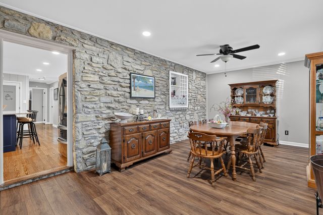 133 High Ave, Fayetteville, TN 37334