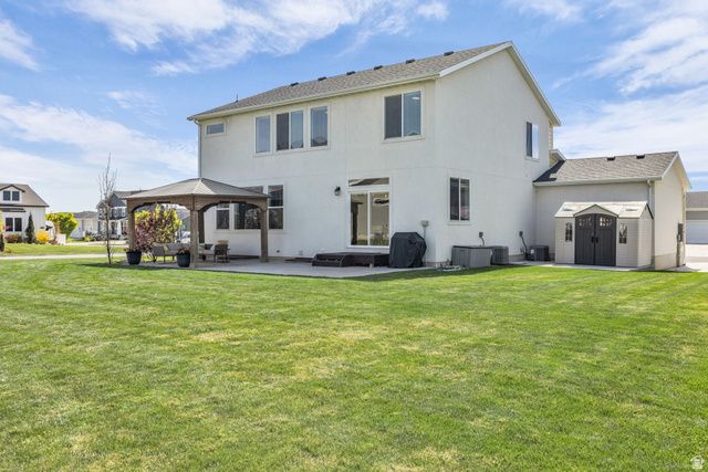 2195 S BETSY WAY, Kaysville, UT 84037