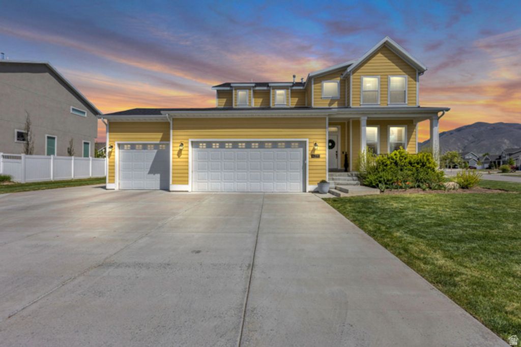 2195 S BETSY WAY, Kaysville, UT 84037