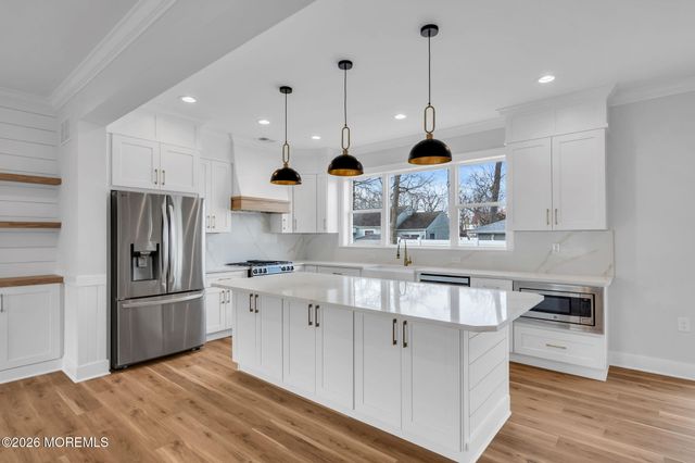 213 Ida Drive, Point Pleasant, NJ 08742