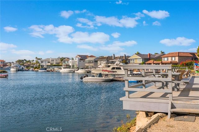 16922 Pacific Coast Hwy 102, Huntington Beach, CA 92649