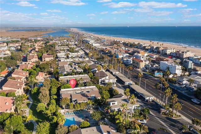 16922 Pacific Coast Hwy 102, Huntington Beach, CA 92649