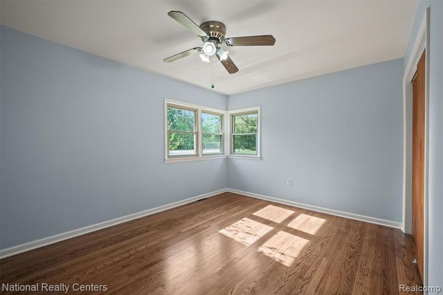 2942 S Baldwin Road, Lake Orion, MI 48360