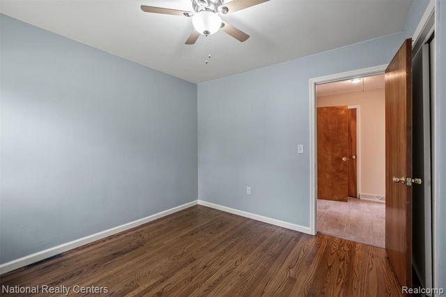 2942 S Baldwin Road, Lake Orion, MI 48360