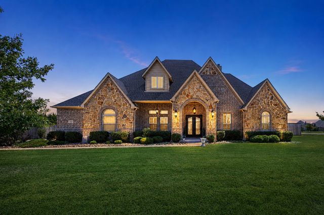 3841 Karen Road, Midlothian, TX 76065
