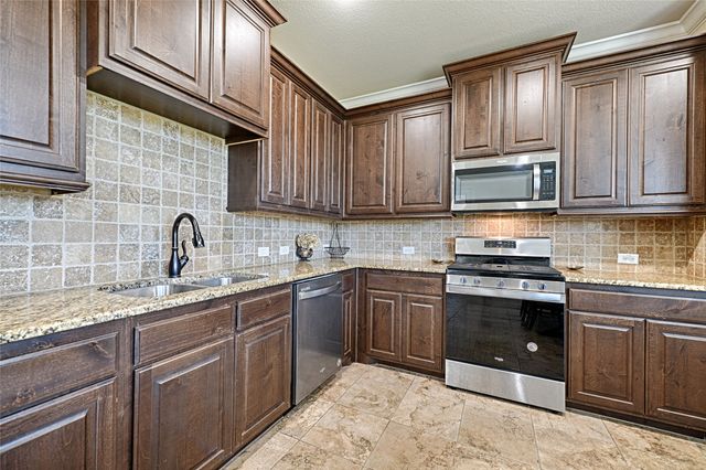 3841 Karen Road, Midlothian, TX 76065