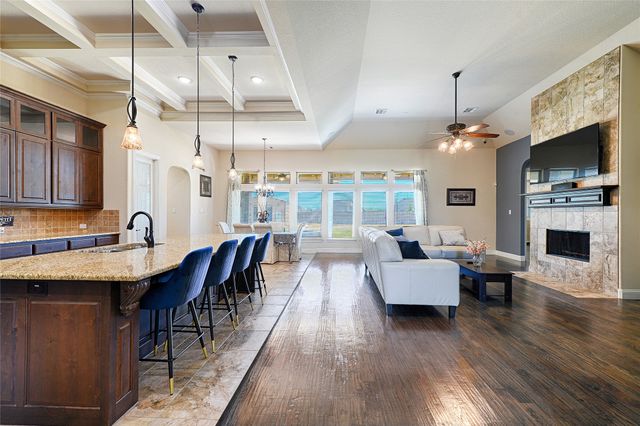 3841 Karen Road, Midlothian, TX 76065